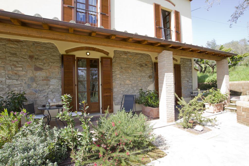 Il Bottaccio Casa Di Campagna Venturina Terme Oda fotoğraf
